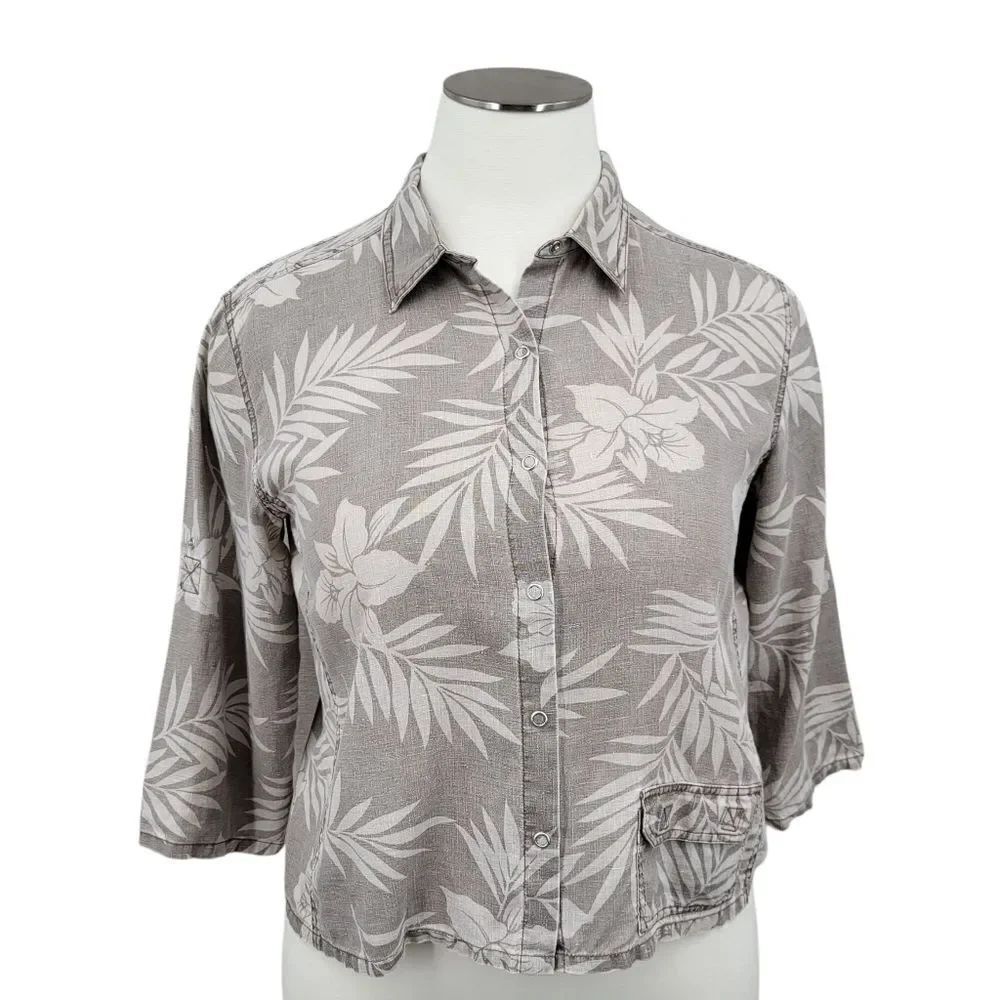 Chico's Linen Gray Taupe Tropical Floral Snap Shirt Adjustable Sleeves